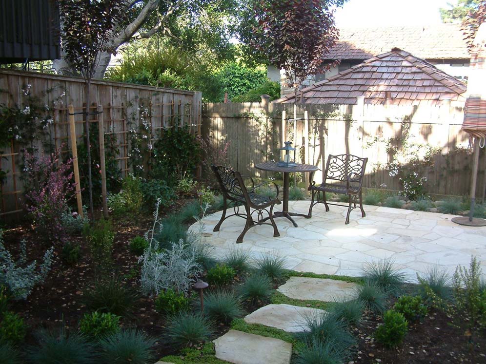 Metal Table and Chairs