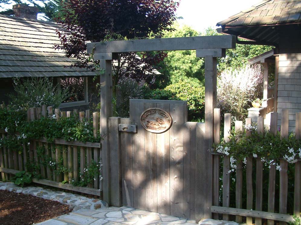 Medallion on Fence