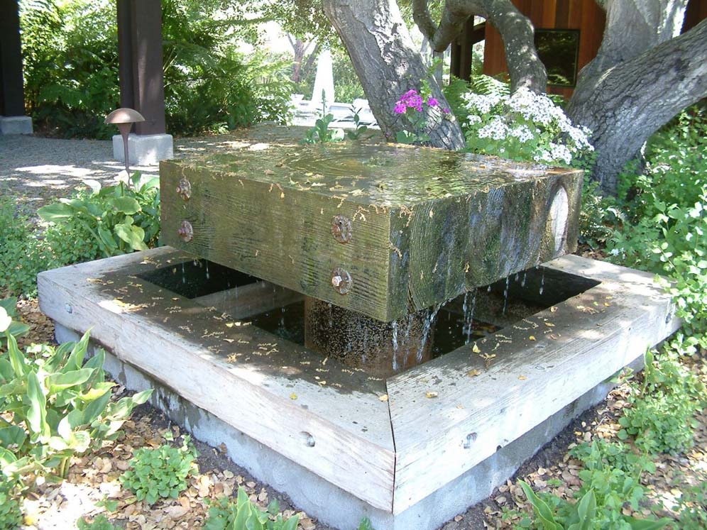 Square Water Fountain