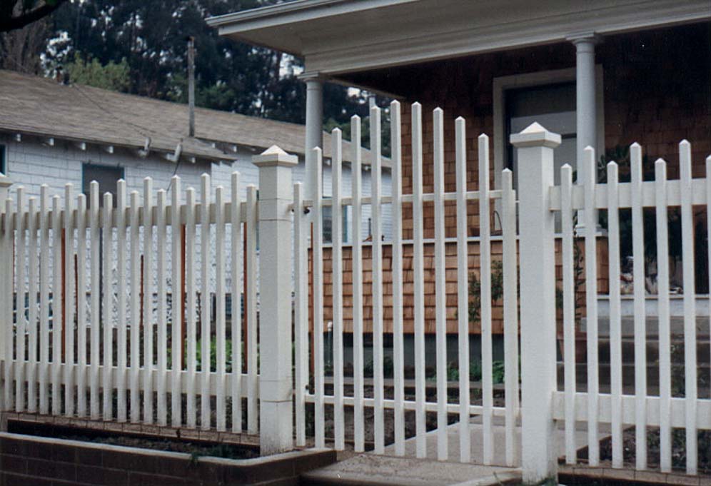 Santa Barbara Picket Fence